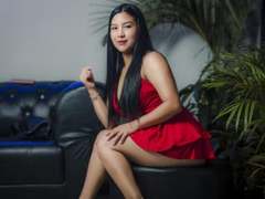 MeganAndHanna from xLoveCam