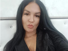 MeganBlueq from xLoveCam