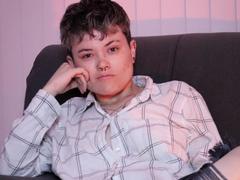 MeganC - female with black hair webcam at xLoveCam