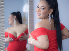 MeganFields - female with black hair and  big tits webcam at LiveJasmin