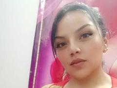 MeganLi from xLoveCam