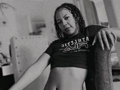 MeganOhNine - female webcam at xLoveCam