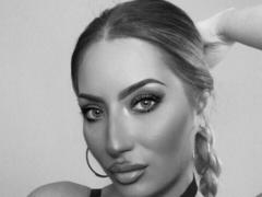 MeganeBlaze - blond female with  big tits webcam at xLoveCam