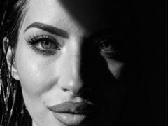 MeganeBlaze - blond female with  big tits webcam at xLoveCam