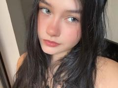 MeghanKitsune from xLoveCam