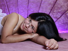 Mei69 - female with black hair webcam at xLoveCam