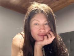 MelPomena from xLoveCam