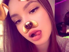 MelaniaRannels - female webcam at xLoveCam