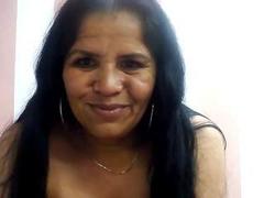 Melanie69 - female with black hair webcam at xLoveCam