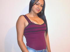 MelanieSex69 - female with black hair and  big tits webcam at xLoveCam