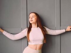 MelanieSmily-hot - blond female webcam at xLoveCam