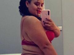 JuliSimons - female with black hair and  big tits webcam at ImLive