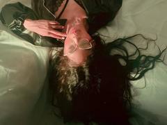 MelanieRousse - female with black hair webcam at StripChat