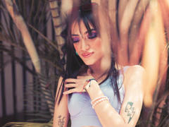 MeliMuller - female with brown hair and  small tits webcam at LiveJasmin