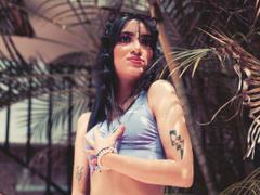 MeliMuller - female with brown hair and  small tits webcam at LiveJasmin