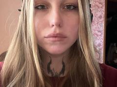 MelinaBoye from xLoveCam