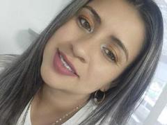 MelindaBoobs - blond female with  big tits webcam at xLoveCam