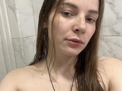 MelisaStar69 - female with brown hair and  small tits webcam at xLoveCam