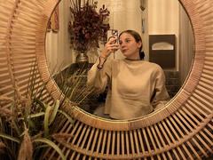 MelisaStar69 - female with brown hair and  small tits webcam at xLoveCam