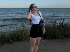 Meliss69 from xLoveCam