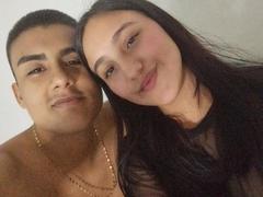 MelissaAndJuan - couple webcam at xLoveCam