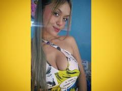 MelissaArango - blond female webcam at xLoveCam