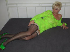 MelissaDeluxe-hot from xLoveCam