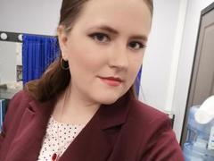 MelissaFine - female with brown hair and  small tits webcam at xLoveCam