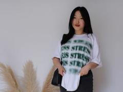 MelissaPlum - female with black hair webcam at LiveJasmin