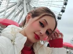 MelissaWendy - blond female webcam at xLoveCam