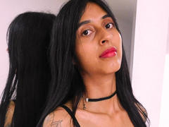 MelissaWhitee - female webcam at xLoveCam