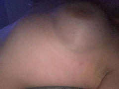 Melli-hot - female with brown hair webcam at xLoveCam