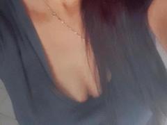 Mellinda-hot - female webcam at xLoveCam