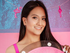 MellissaRoaa - female with black hair webcam at xLoveCam