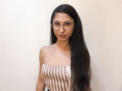 MelodyCruze from xLoveCam
