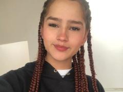 MelodyMansson from xLoveCam
