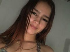 MelodyMansson - female webcam at xLoveCam