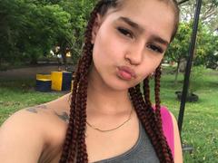 MelodyMansson - female webcam at xLoveCam