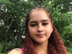 MelodyMansson - female webcam at xLoveCam