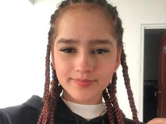 MelodyMansson - female webcam at xLoveCam