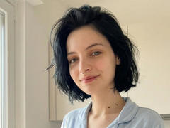 MelyndaMarron - female with black hair and  big tits webcam at xLoveCam
