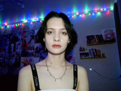 MelyndaMarron - female with black hair and  big tits webcam at xLoveCam