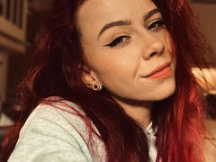 MeriJey-hot - female with red hair webcam at xLoveCam