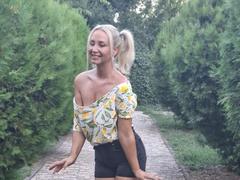 MerlynonYou - blond female webcam at xLoveCam