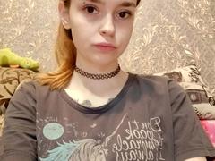 MerriSerafin from xLoveCam