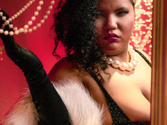 MhiaRey - female with black hair and  big tits webcam at xLoveCam