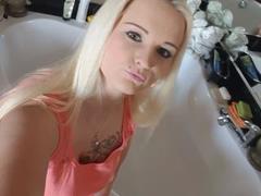 MIABITCH-hot from xLoveCam