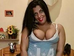 BustyMILF4play - female with black hair and  big tits webcam at ImLive