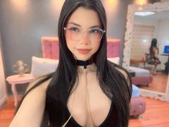 MiAntonella - female webcam at xLoveCam