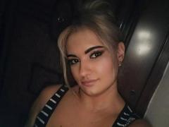 MiLaHottiest - blond female with  big tits webcam at xLoveCam